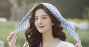 Trào Lưu Na Tra Bùng Nổ; Nữ Chính 'Cha Tôi, Người Ở Lại' Thu Hút Sự Quan Tâm